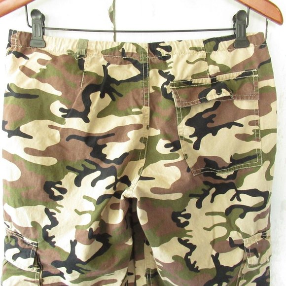 Joie Camouflage Cargo Capris - Picture 3 of 6